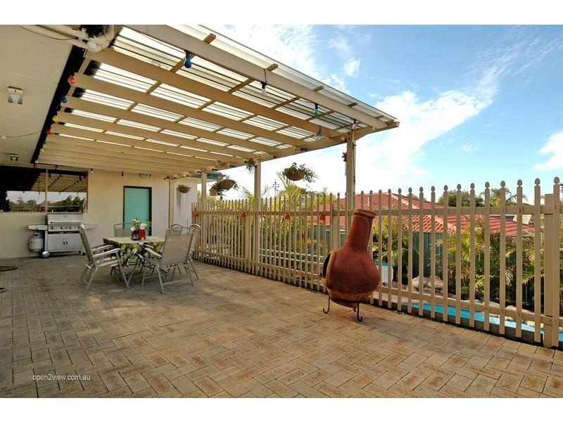 2 Royal Melbourne Avenue, Connolly WA 6027