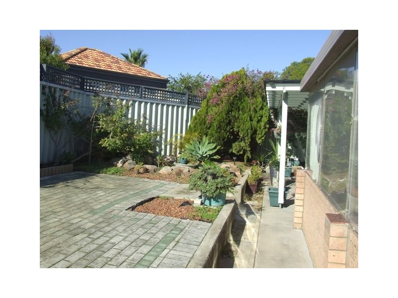 3 Radian Road, Beldon WA 6027