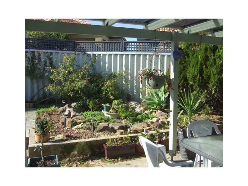 3 Radian Road, Beldon WA 6027