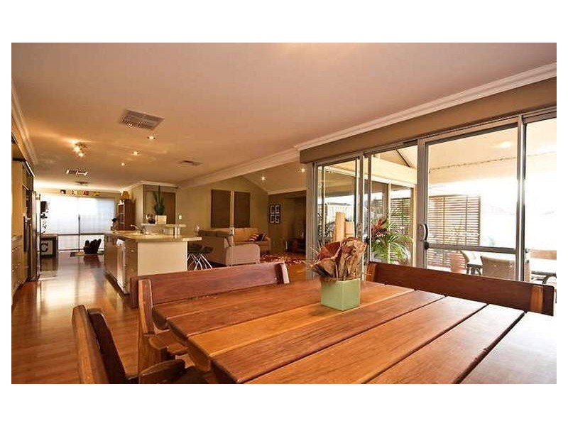 37 Kirkimbie Street, Carramar WA 6031