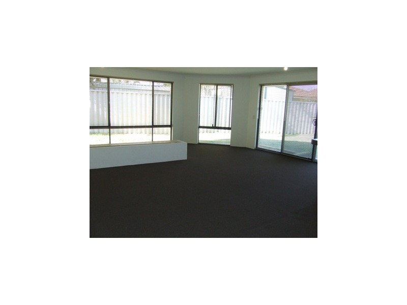 23 Leveque Ramble, Ballajura WA 6066