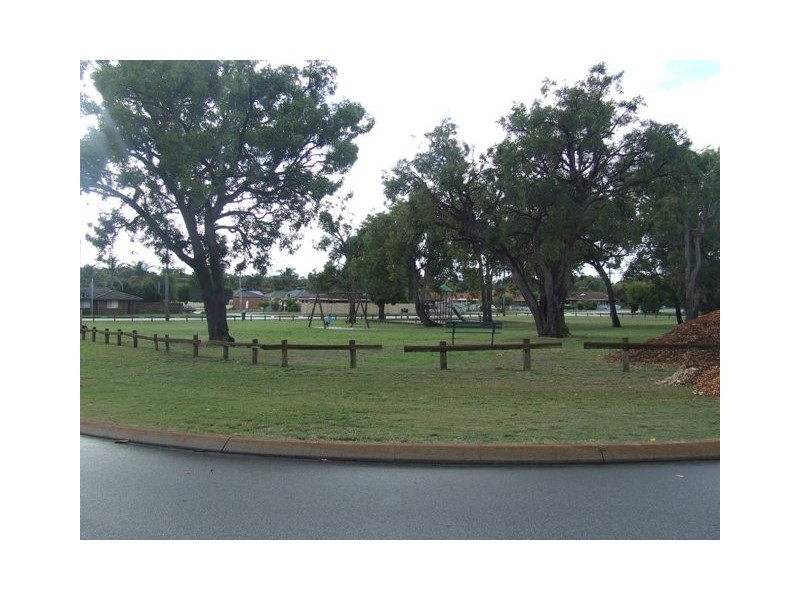 12 Lancing Way, Balga WA 6061