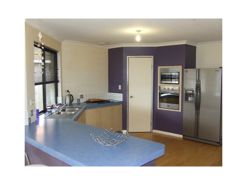 31 Wester Cr, Quinns Rocks WA 6030