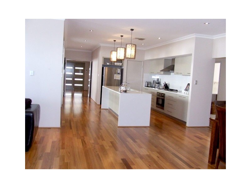 14 Sailboat Link, Jindalee WA 6036