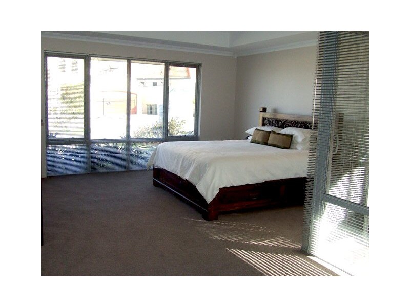 14 Sailboat Link, Jindalee WA 6036