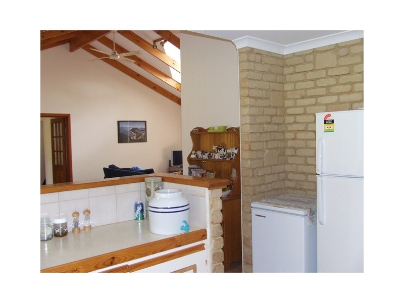 190 Tamarisk Drive, Gabbadah WA 6041