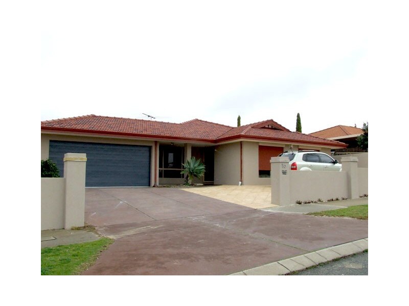 16 Muirfield Way, Joondalup WA 6027