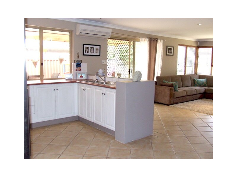 16 Muirfield Way, Joondalup WA 6027