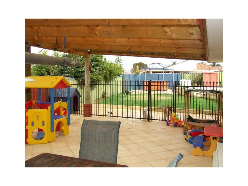 16 Muirfield Way, Joondalup WA 6027