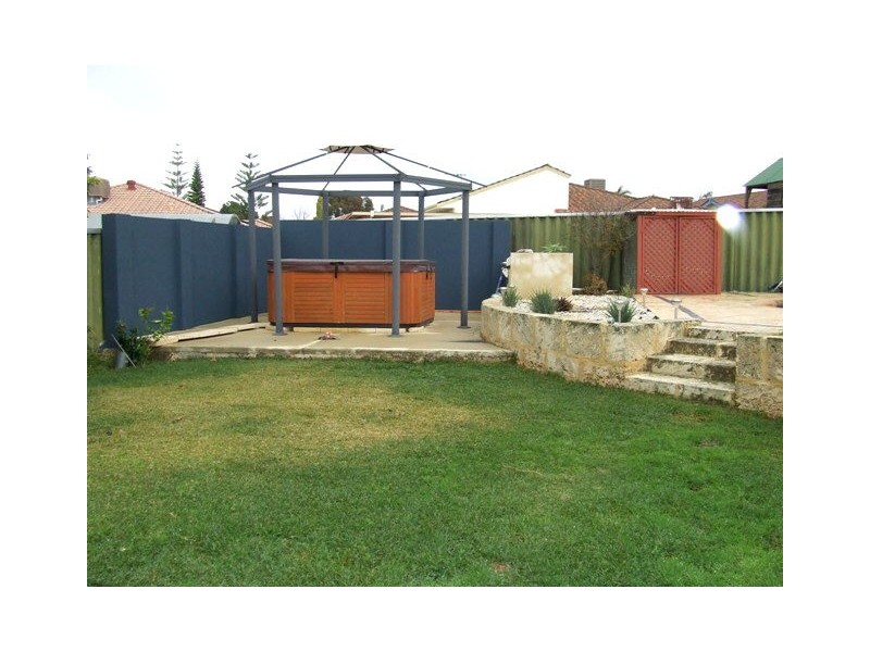 16 Muirfield Way, Joondalup WA 6027