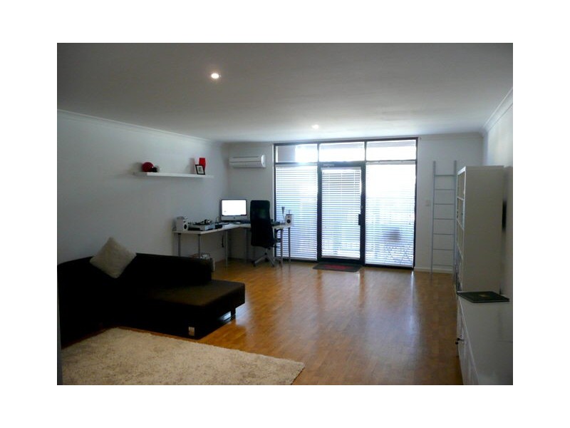 Unit 3/1 Plaistow Street, Joondalup WA 6027