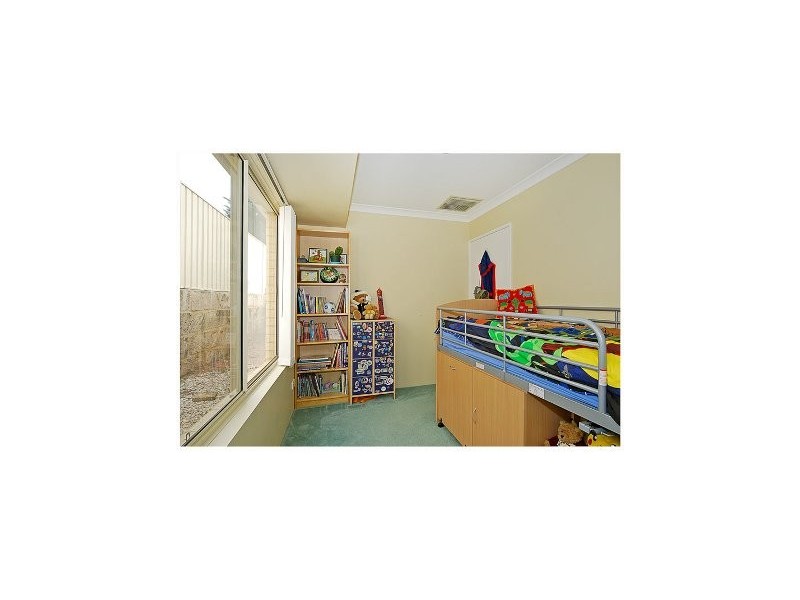 5 Dundaff Turn, Kinross WA 6028