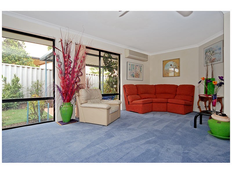 20 Tussock Elbow, Banksia Grove WA 6031