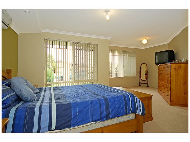 87 Balladong Loop, Carramar WA 6031