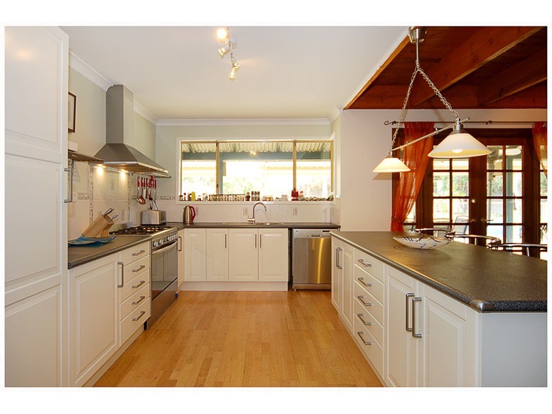 5 Chilko Court, Joondalup WA 6027