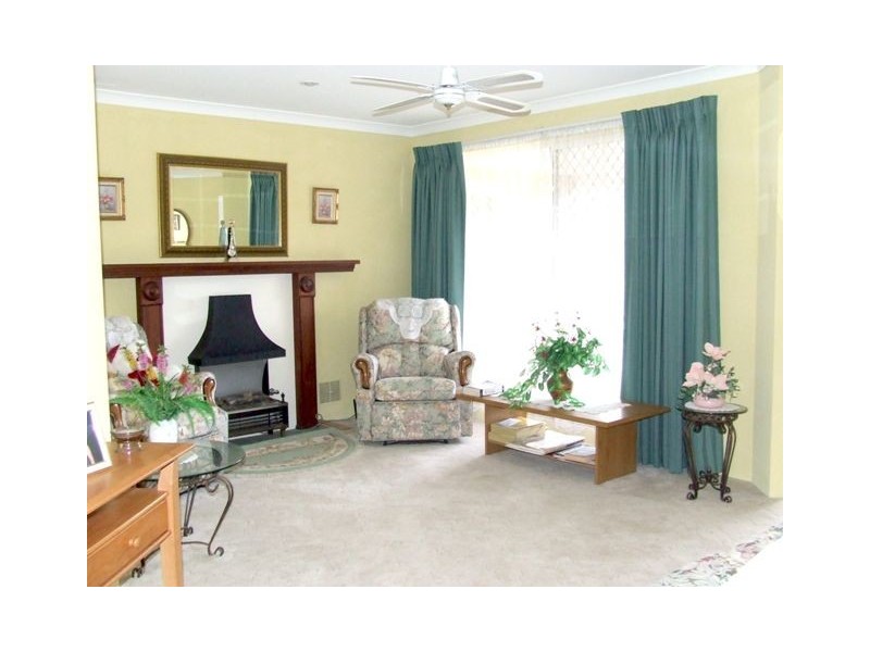77 Balladong Loop, Carramar WA 6031