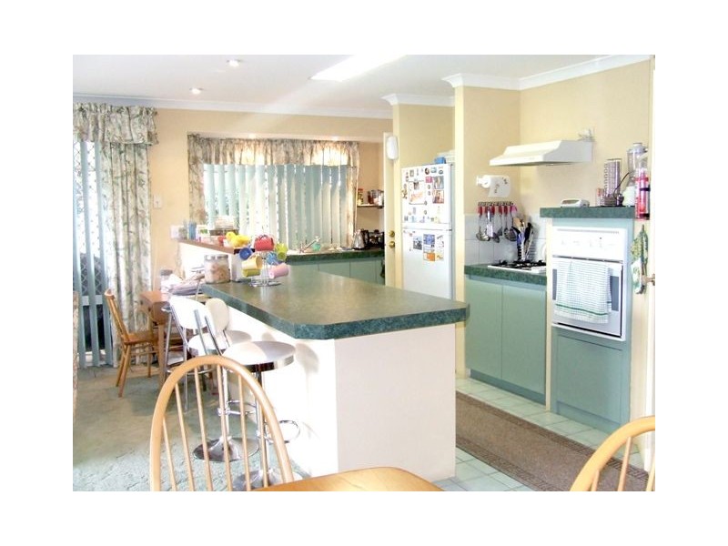77 Balladong Loop, Carramar WA 6031