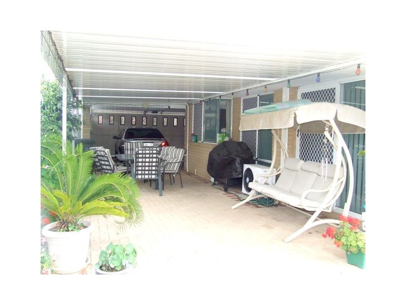 77 Balladong Loop, Carramar WA 6031