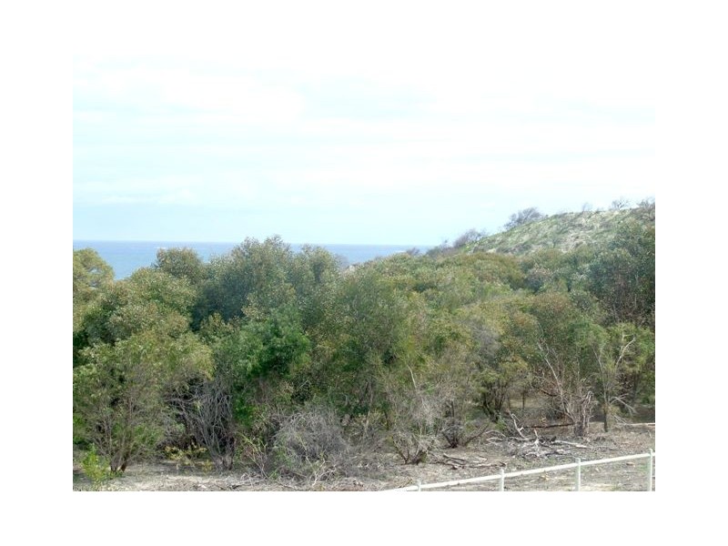 43 Long Beach Promenade, Mindarie WA 6030