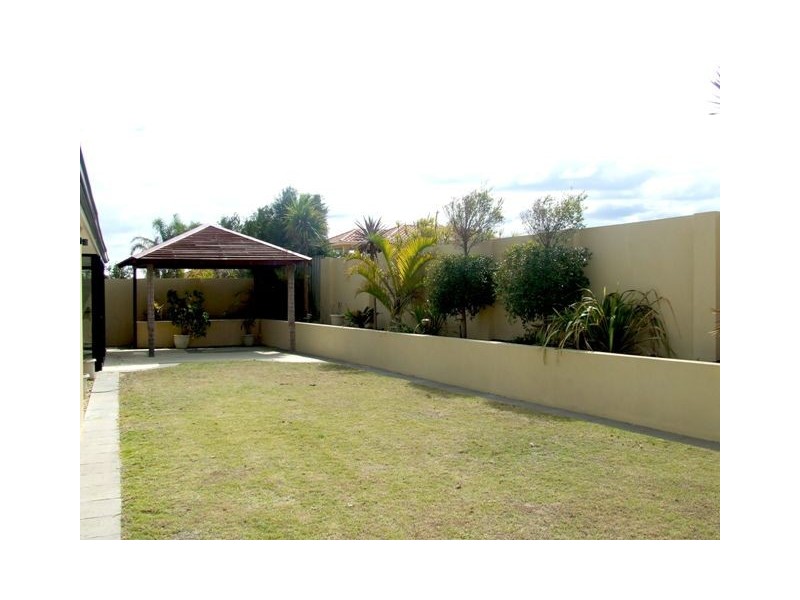 43 Long Beach Promenade, Mindarie WA 6030