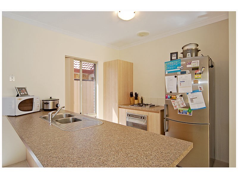 24 Edenbrooke Terrace, Clarkson WA 6030
