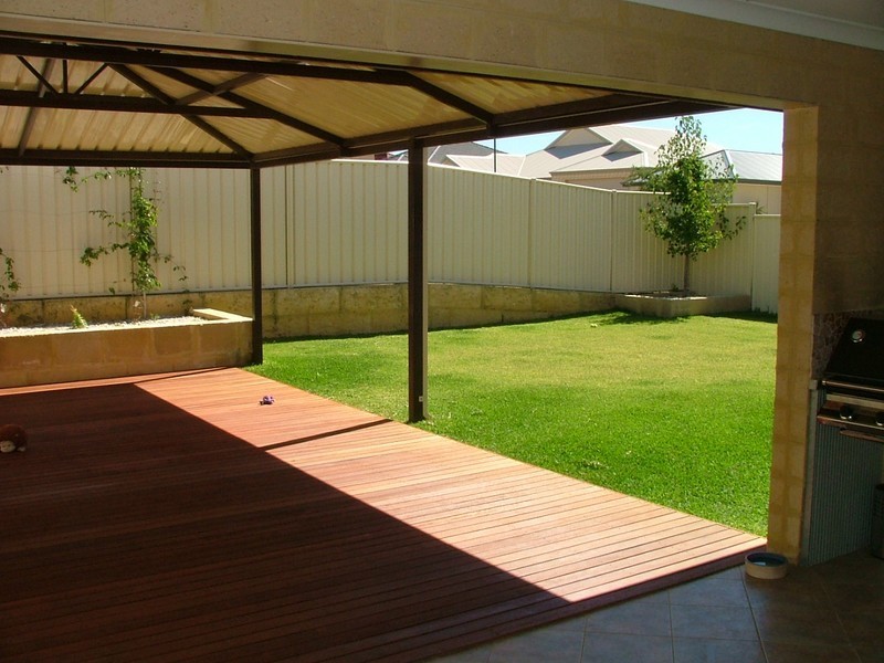 12 Da Vinci Drive, Tapping WA 6065