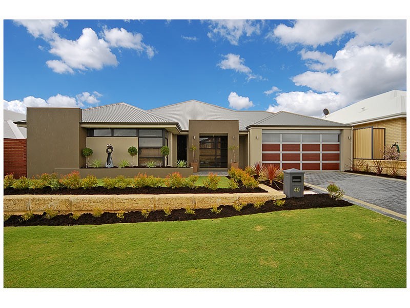 40 Meneguz Drive, Tapping WA 6065