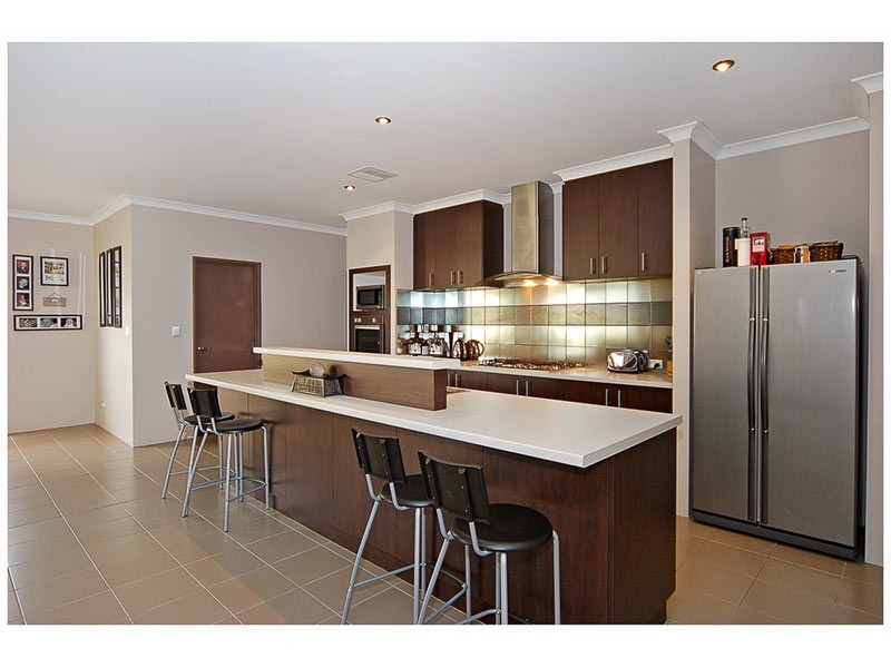 40 Meneguz Drive, Tapping WA 6065