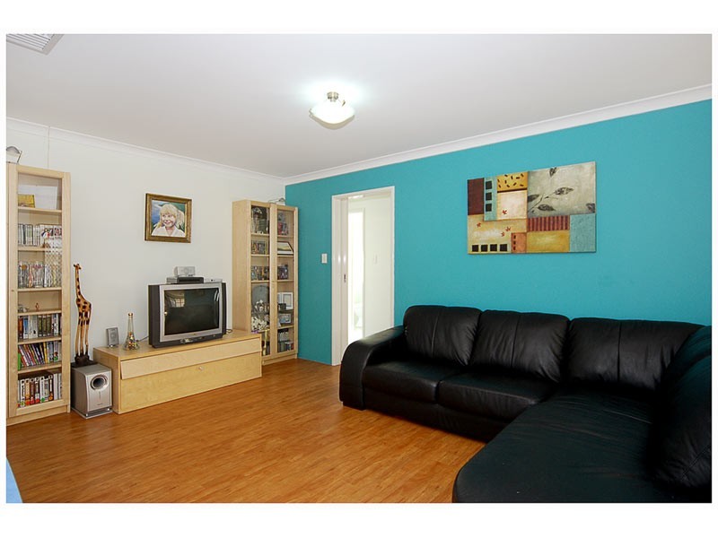 29  Compar Road, Banksia Grove WA 6031