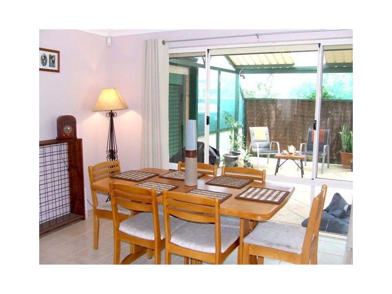 33 St Stephens Cr, Tapping WA 6065