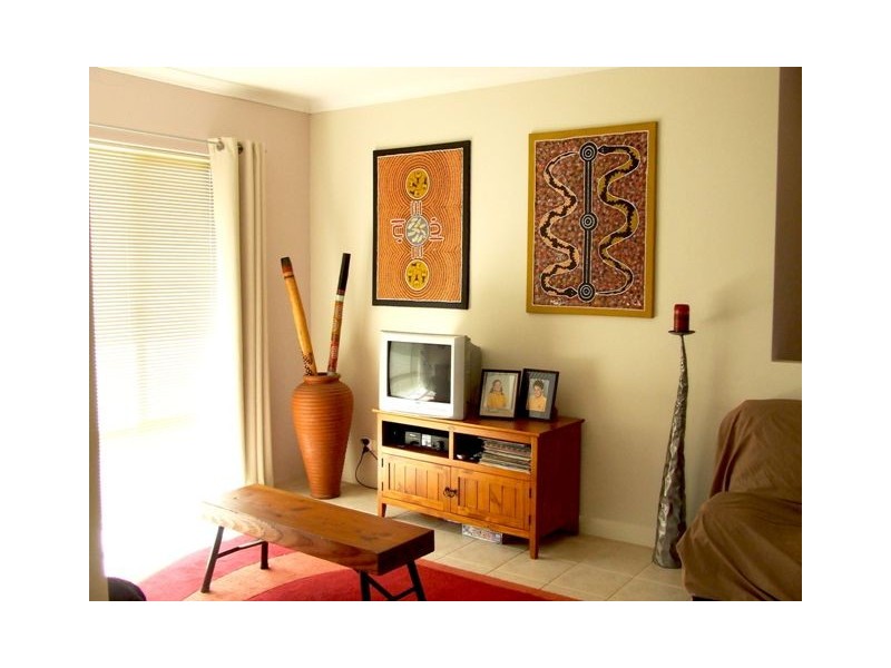 33 St Stephens Cr, Tapping WA 6065