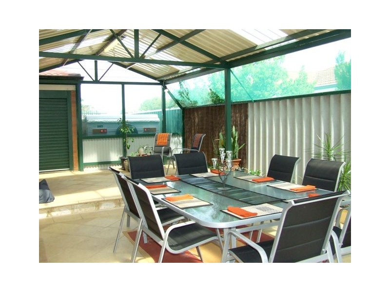 33 St Stephens Cr, Tapping WA 6065