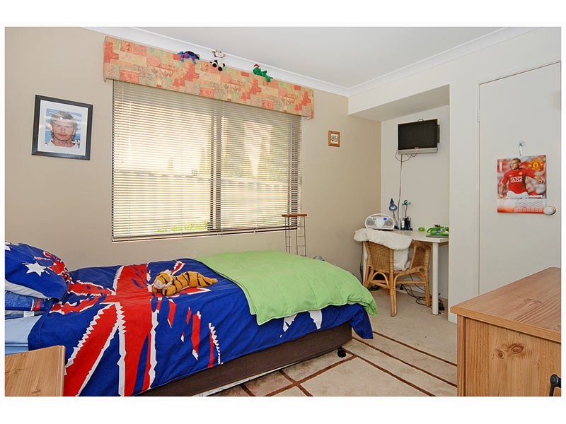 11 Ollera Meander, Carramar WA 6031