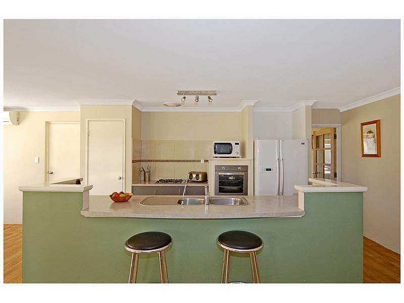 17 Colwyn Loop, Tapping WA 6065