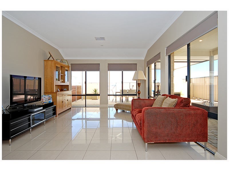 74 Clarkson Avenue, Tapping WA 6065