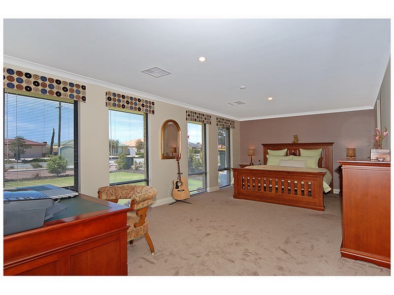 74 Clarkson Avenue, Tapping WA 6065