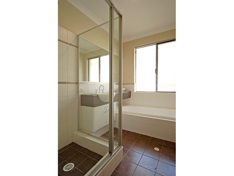 74 Clarkson Avenue, Tapping WA 6065