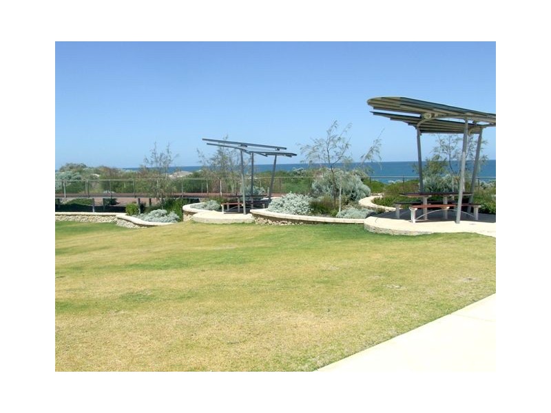 5 Fourmile Avenue, Burns Beach WA 6028