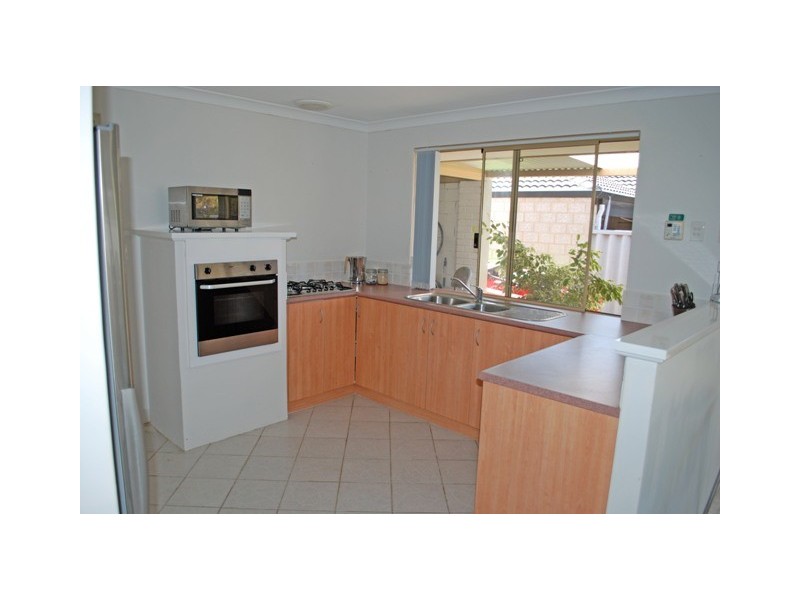 7 Ferry Way, Quinns Rocks WA 6030