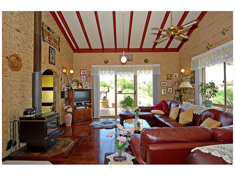 51 Kaiber Avenue, Yanchep WA 6035