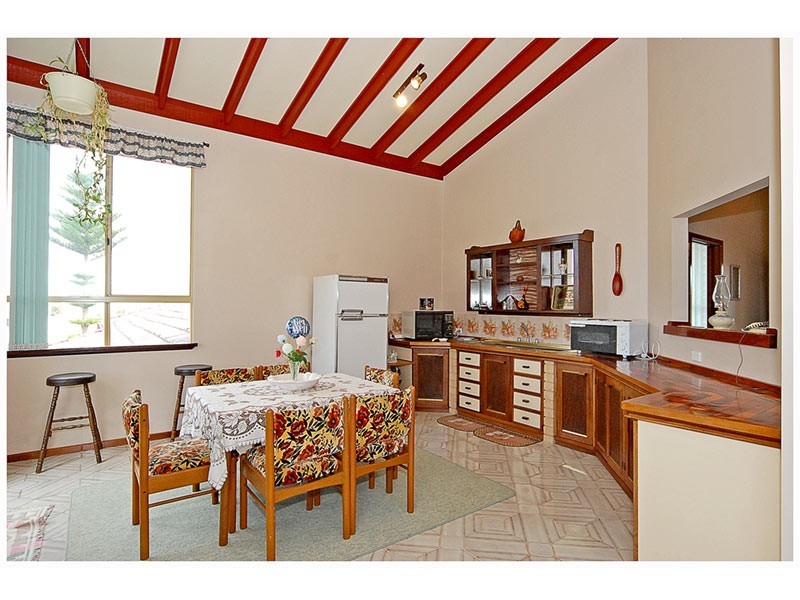 51 Kaiber Avenue, Yanchep WA 6035