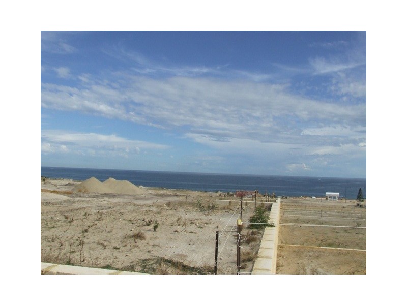 Lot 1007, 10 Hampshire Drive, Jindalee WA 6036