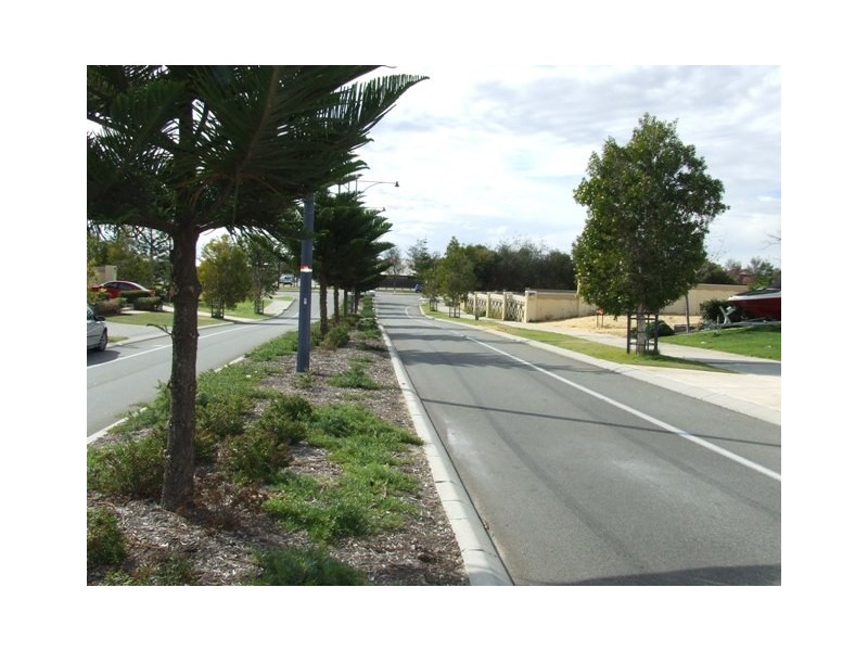 Lot 1007, 10 Hampshire Drive, Jindalee WA 6036