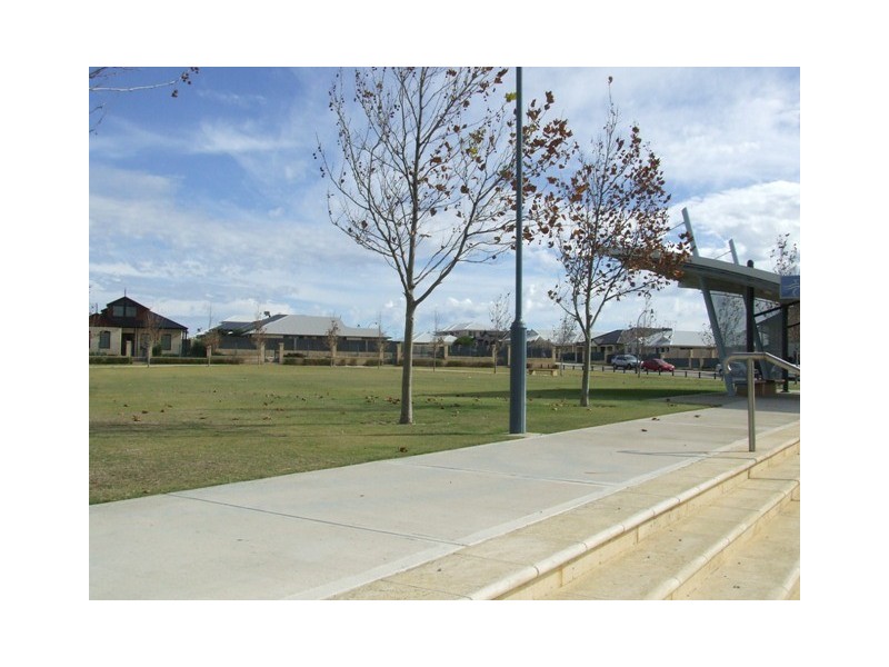 Lot 1007, 10 Hampshire Drive, Jindalee WA 6036