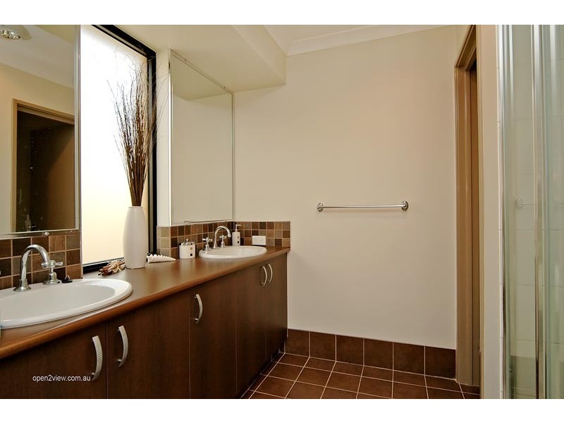 7 Coolidge Gardens, Tapping WA 6065