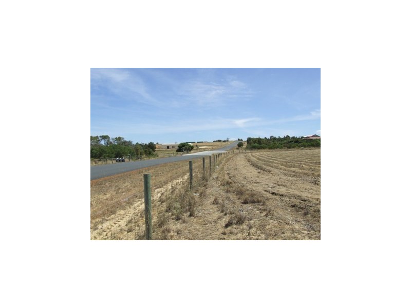 10 Zamia Place, Gabbadah WA 6041