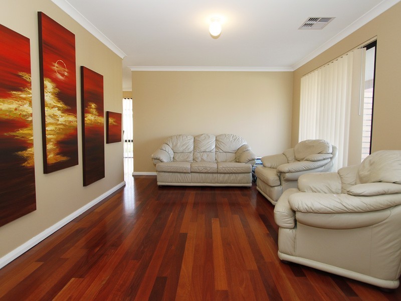 73 Tandara Fairway, Tapping WA 6065