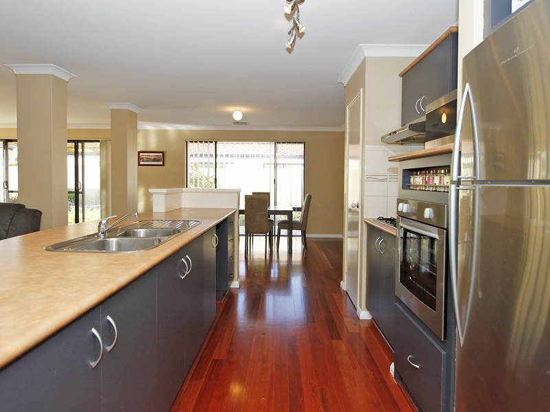 73 Tandara Fairway, Tapping WA 6065