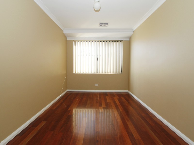 73 Tandara Fairway, Tapping WA 6065