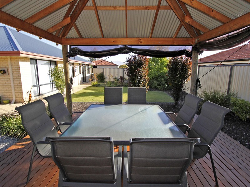 73 Tandara Fairway, Tapping WA 6065